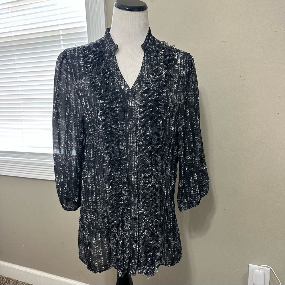 New Directions Monochrome Textured Fabric women’s‎ size 1X , 3/4 sleeve blouse